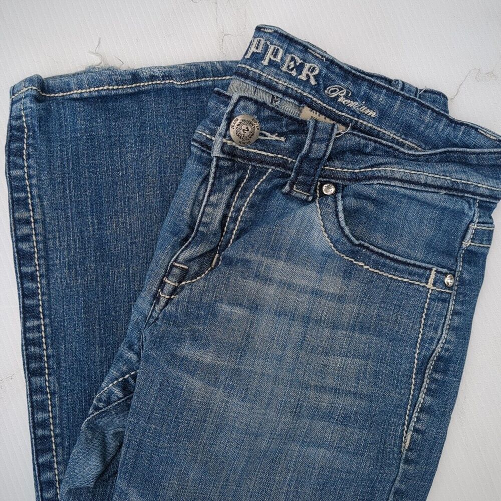 Zipper Premium Misses Size 6 Fit Medium Wash Low Rise Embellished Bootcut Jeans